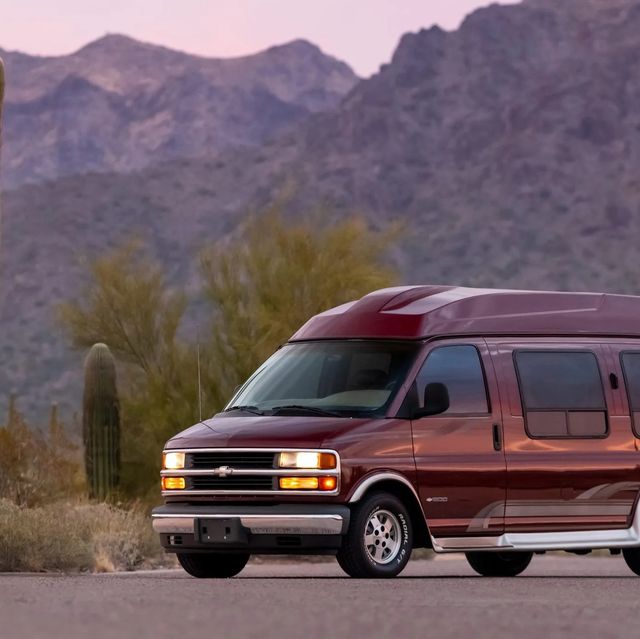 1998 Chevrolet Express Conversion Van Is Our BaT Auction Pick