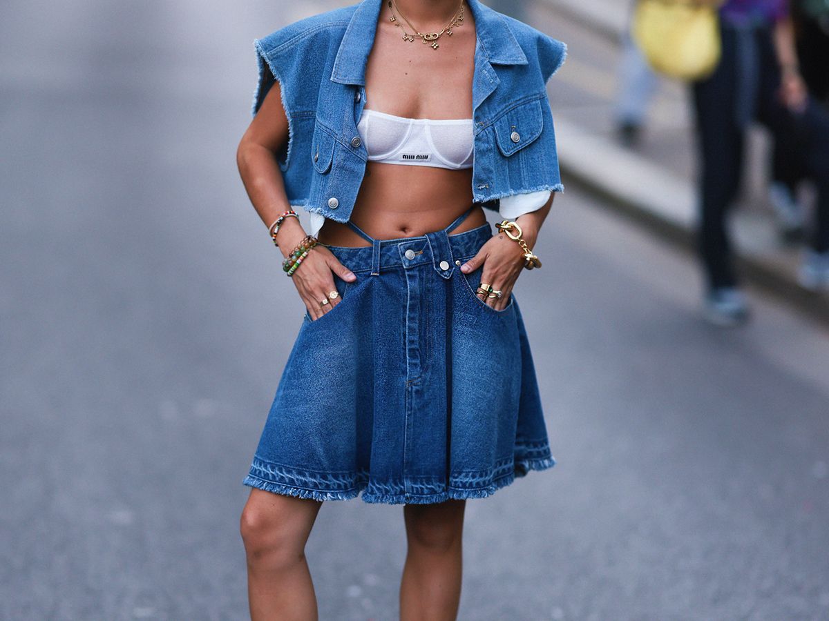 10 Best Jean Skirt Outfits for the Days You Want to Show Off Your