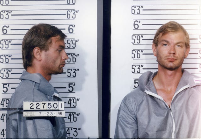 jeffrey dahmer mug shot