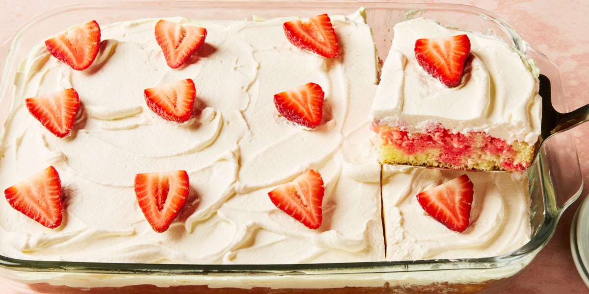 preview for Jell-O Cake Is Back From The '70s In Style