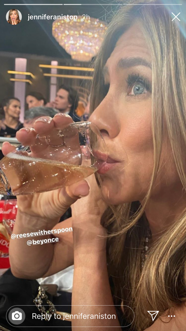 Blond, Drinking, Lip, Eating, Drink, Photography, Glass, Drinkware, Gesture, Stemware, 