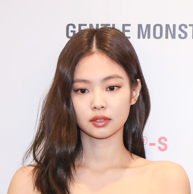Blackpink's Jennie Kim asks fans to stop sharing leaked images