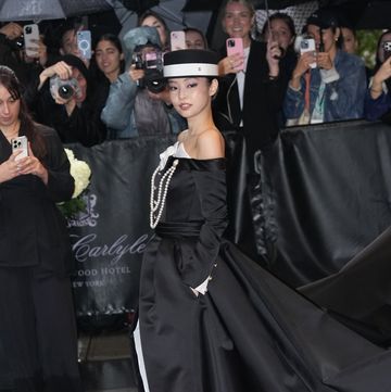 the carlyle hotel: 2025 met gala departures