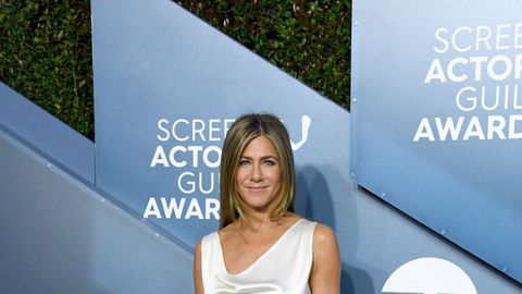 preview for Jennifer Aniston And Justin Theroux’s Break Up Has A Surprising Backstory