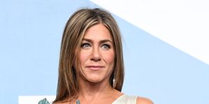 jennifer aniston reveals why she couldn't stop crying at the friends reunion