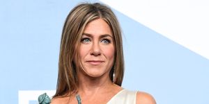 jennifer aniston reveals why she couldn't stop crying at the friends reunion