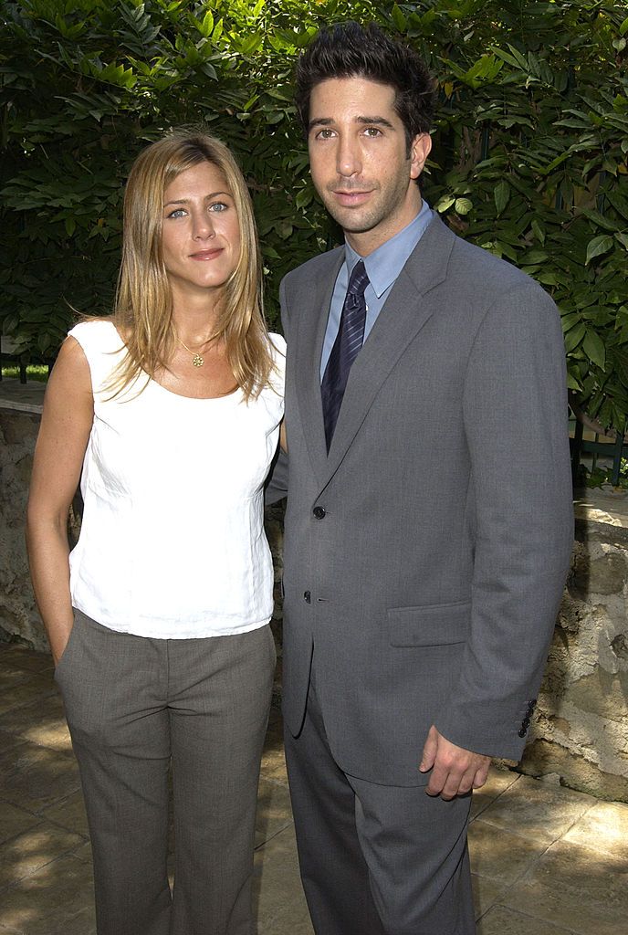jennifer aniston's dating history who has the actress been linked to