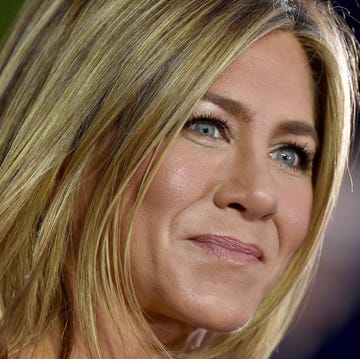 los angeles, california   january 19 jennifer aniston attends the 26th annual screen actors guild awards at the shrine auditorium on january 19, 2020 in los angeles, california photo by axellebauer griffinfilmmagic