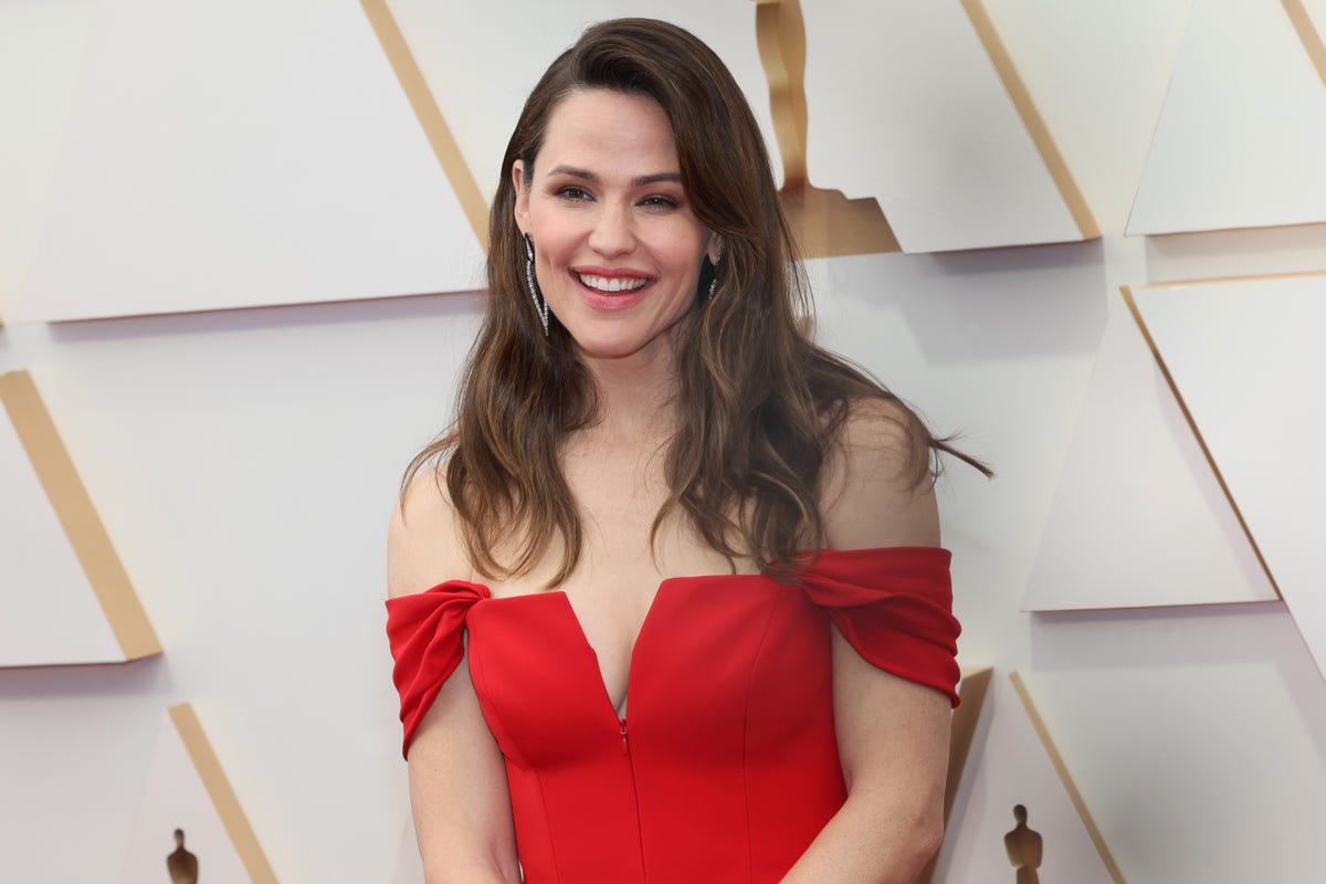 Jennifer Garner Is Flirty and Thriving in a Red Minidress