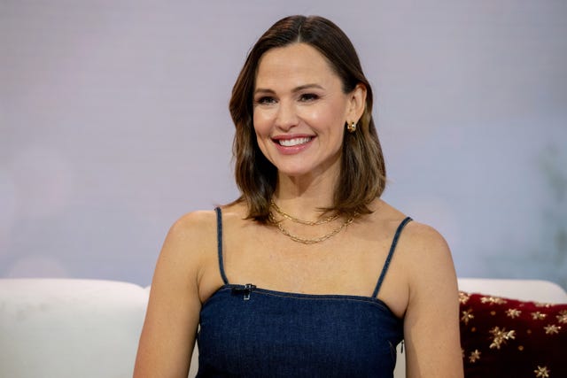 jennifer garner neutrogena prime day october 2024