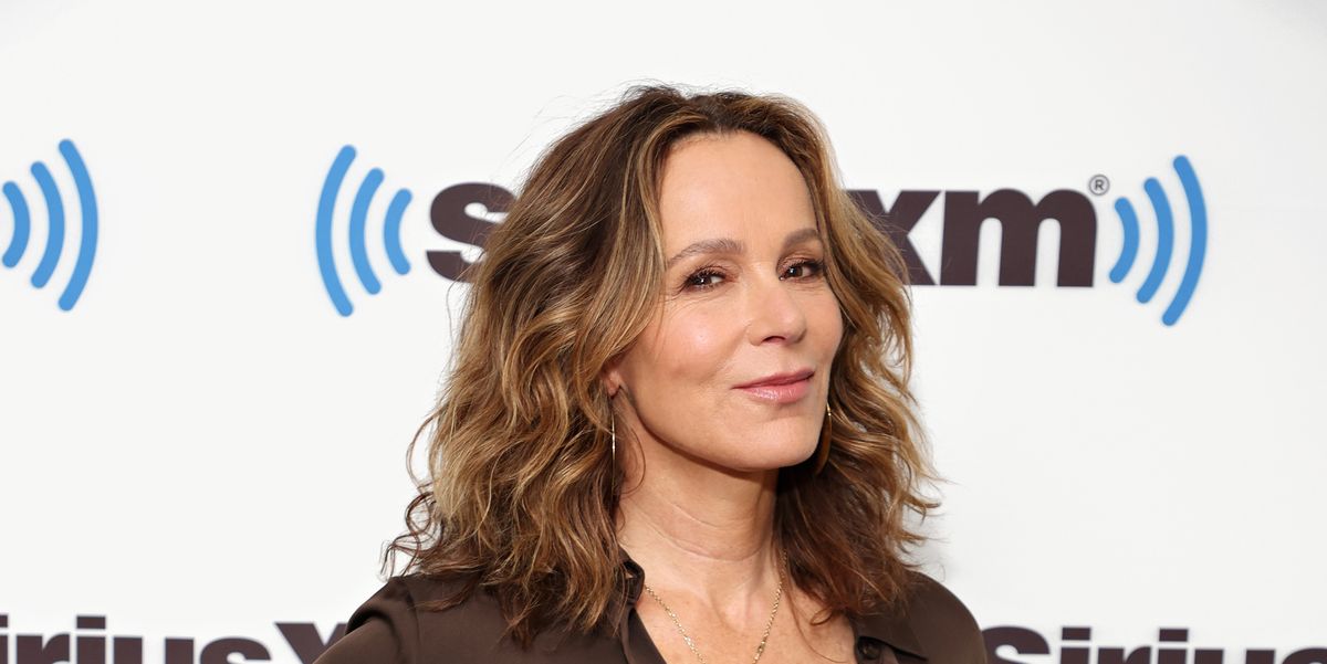 Jennifer Grey’s Go-To Affordable Moisturizer for Hydrated Skin at 62