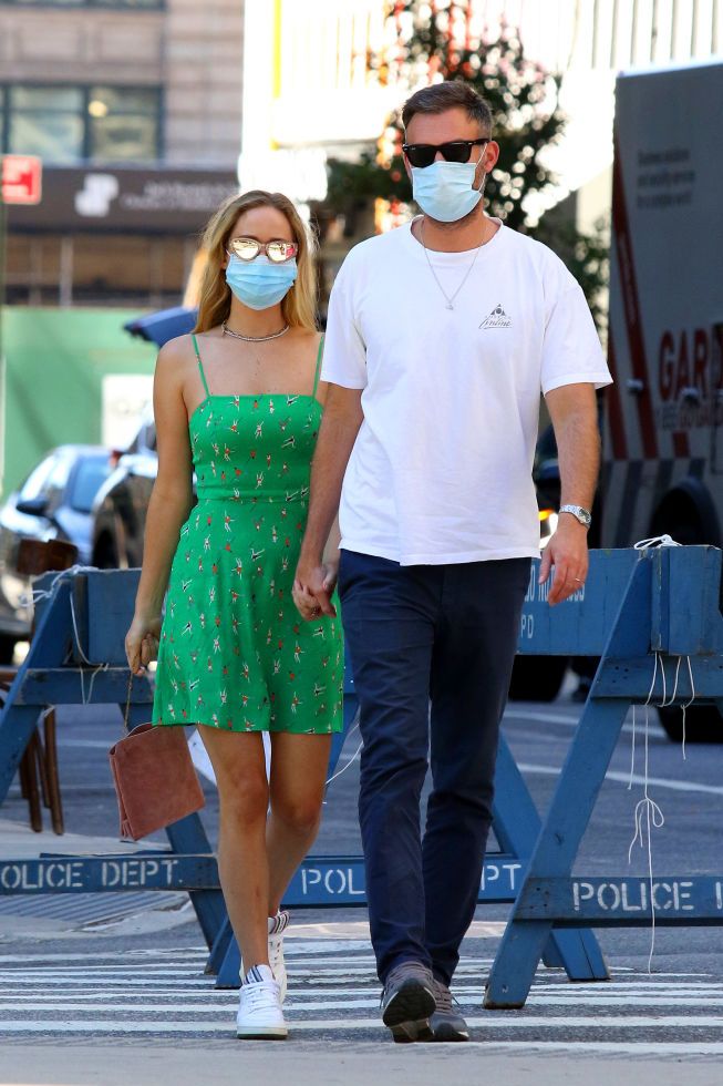 celebrities wearing face masks