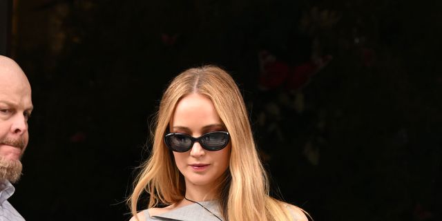 Jennifer Lawrence Is Back With Another Trophy Gym Bag