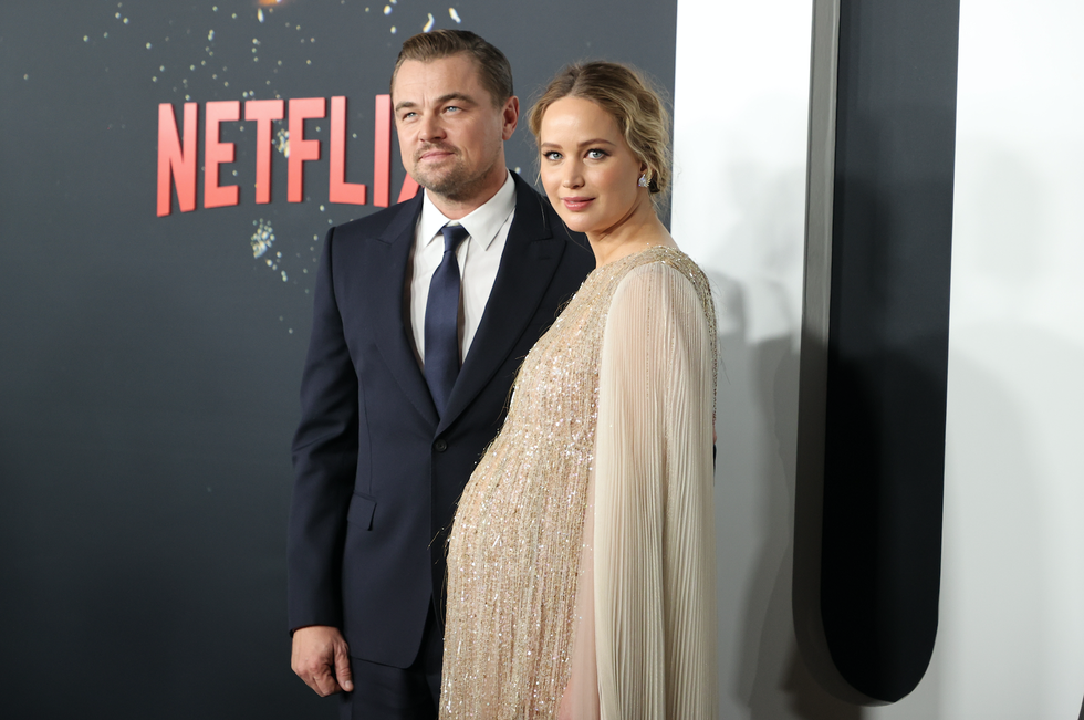 jennifer lawrence shows off baby bump at don't look up premiere