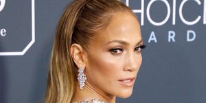 santa monica, california   january 12 jennifer lopez attends the 25th annual critics choice awards at barker hangar on january 12, 2020 in santa monica, california photo by taylor hillgetty images