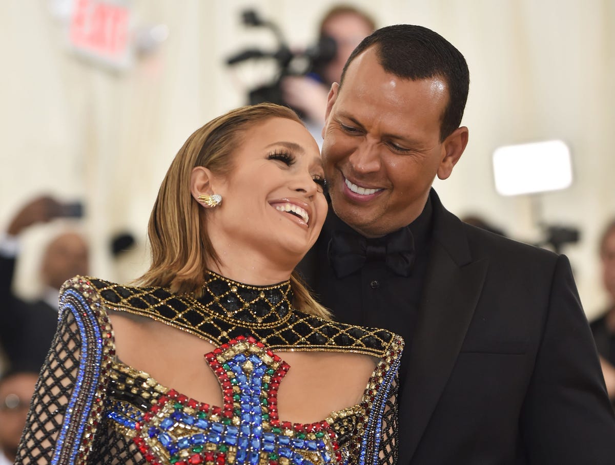 Alex Rodriguez 'Begging' Jennifer Lopez 'To Not End' Their Engagement Amid  Split Rumors