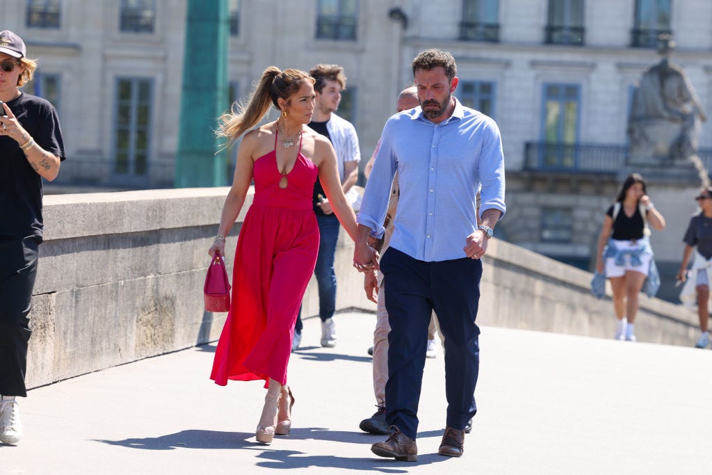 Jennifer Lopez e Ben Affleck, la luna di miele a Parigi (con figli