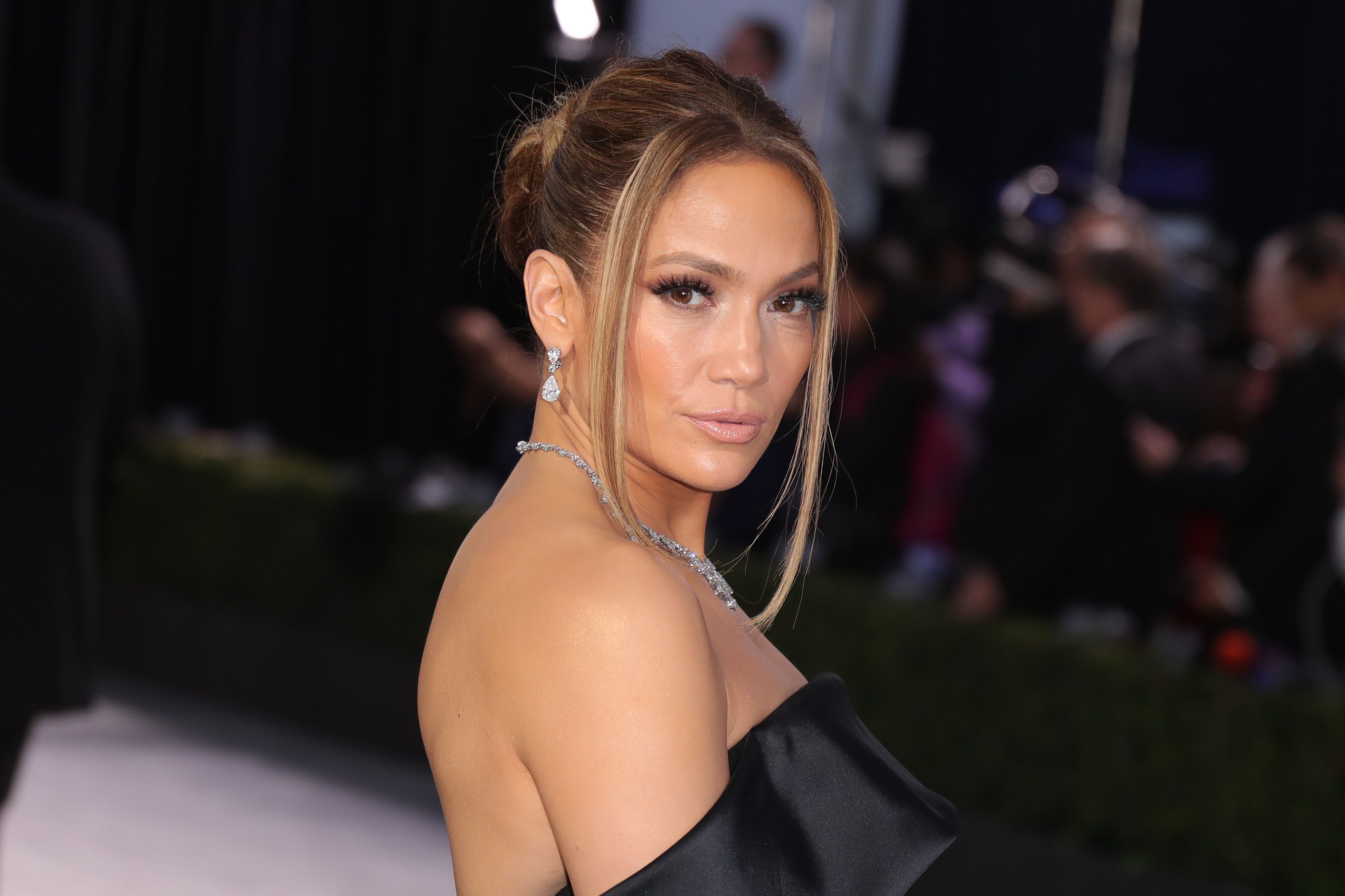 StyleJLO on X: 7th March, 2020, @jlo