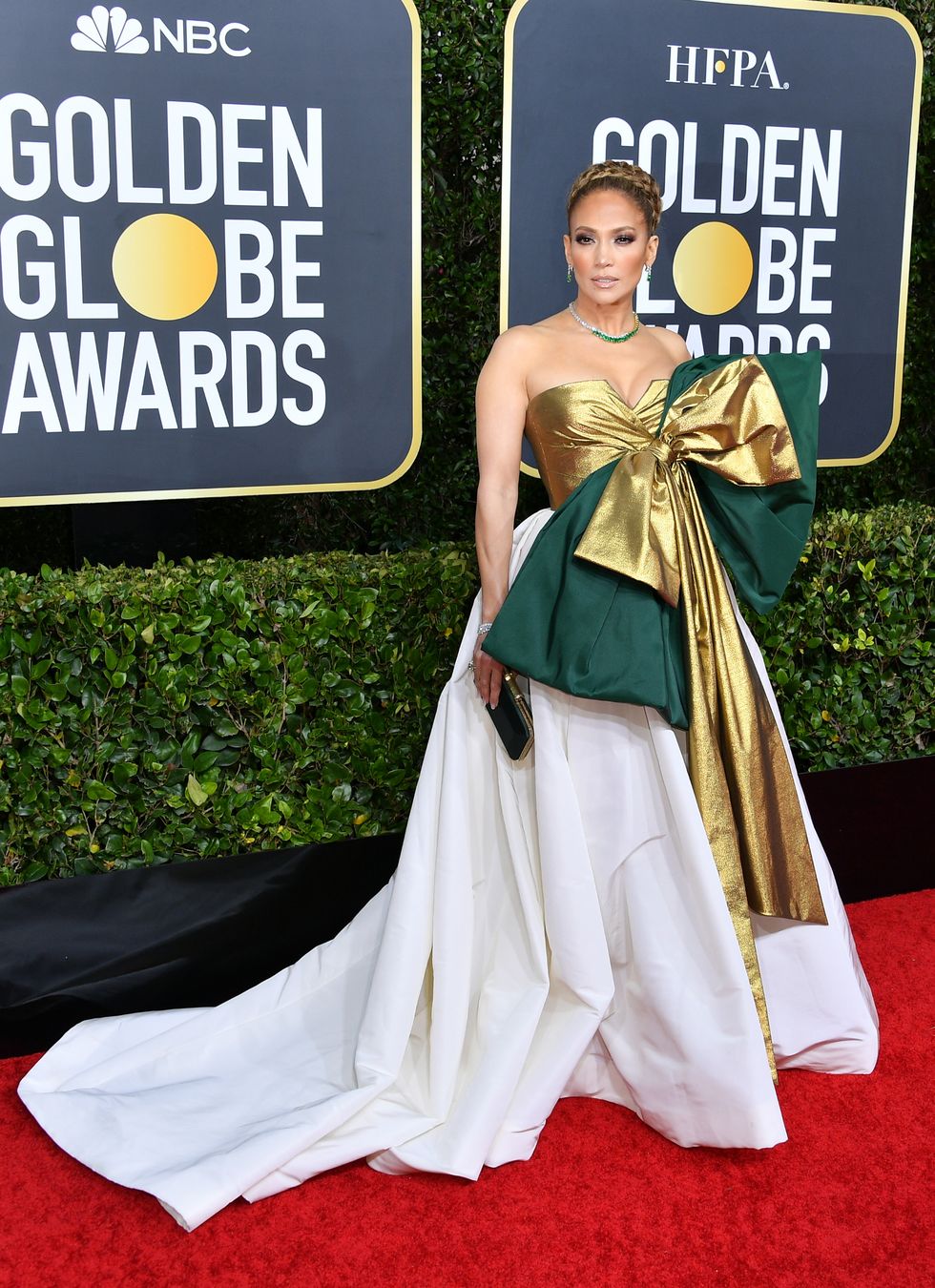 Jennifer Lopez Gives Us 'I, Robot' With Under Boob on the Red Carpet