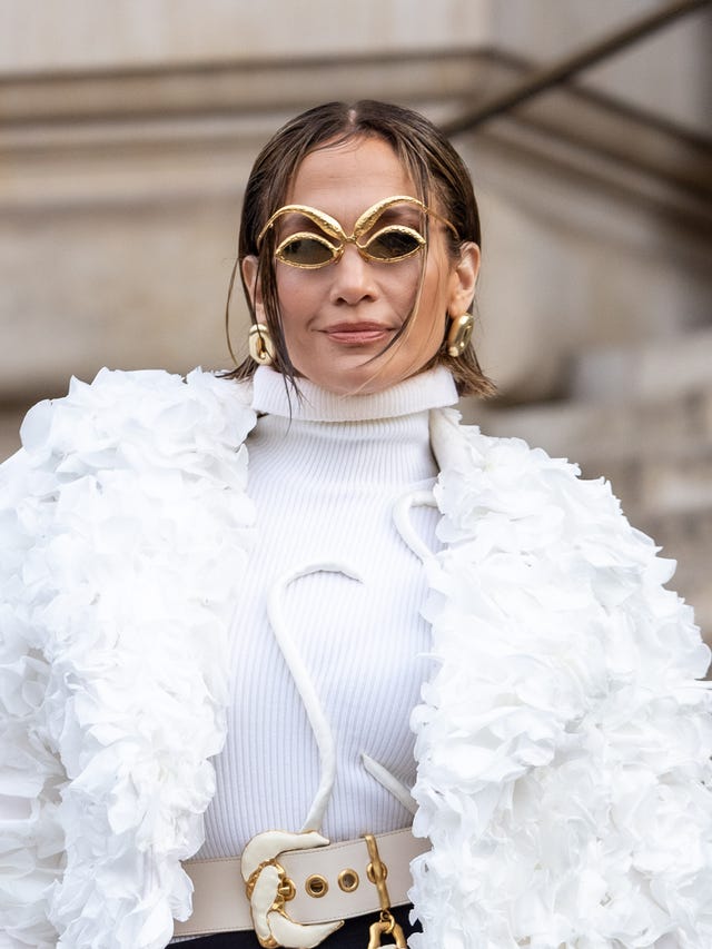 Jennifer Lopez Debuts New Bob and Sunglasses at Schiaparelli Show