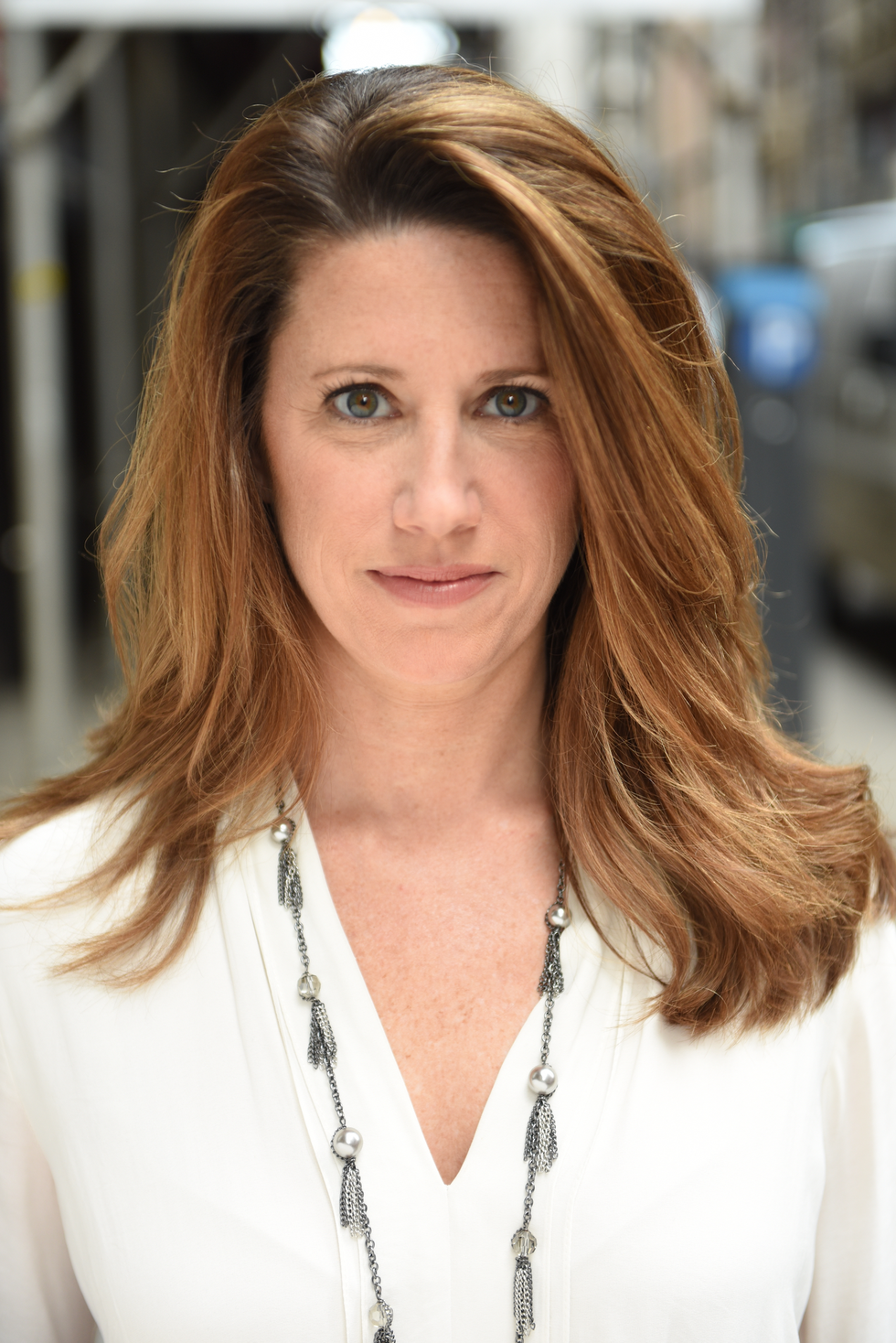 portrait of jennifer lotito