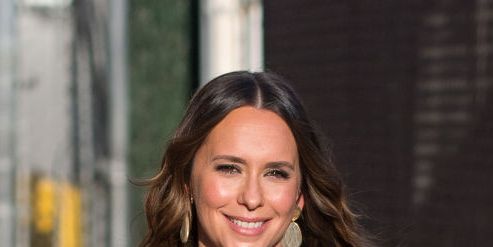 9-1-1' Fans Are Stunned After Seeing Jennifer Love Hewitt's Dramatic  Transformation on Instagram