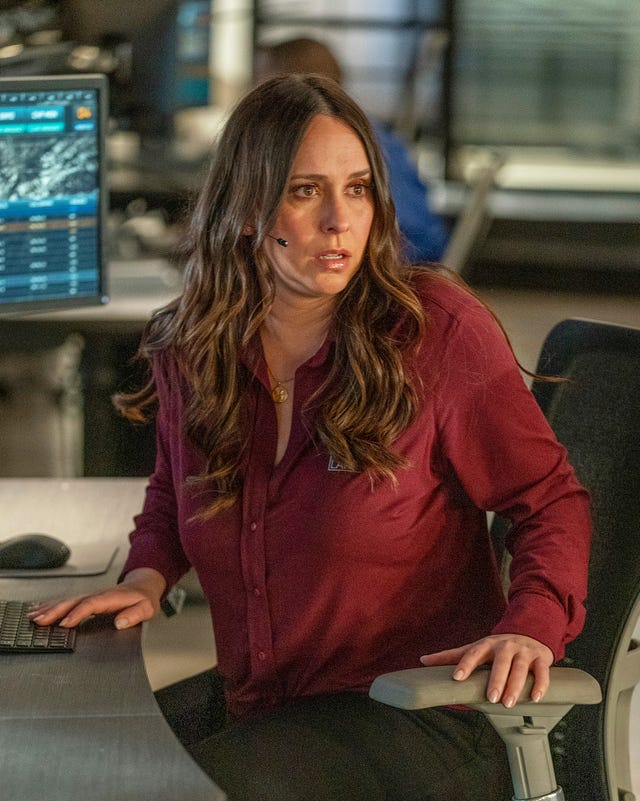 9-1-1': Jennifer Love Hewitt fala sobre seu retorno à série em novo vídeo;  Assista! - CinePOP