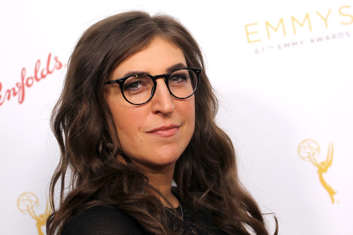 'big bang theory' cast member and 'jeopardy' host mayim bialik on tiktok
