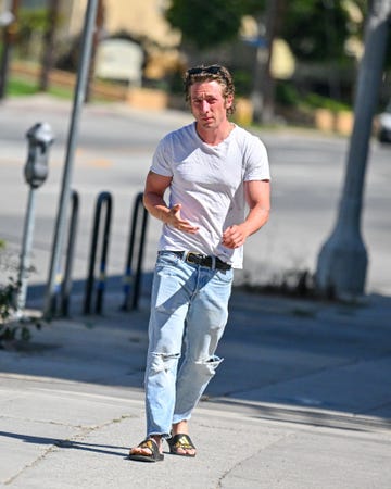 jeremy allen white in los angeles