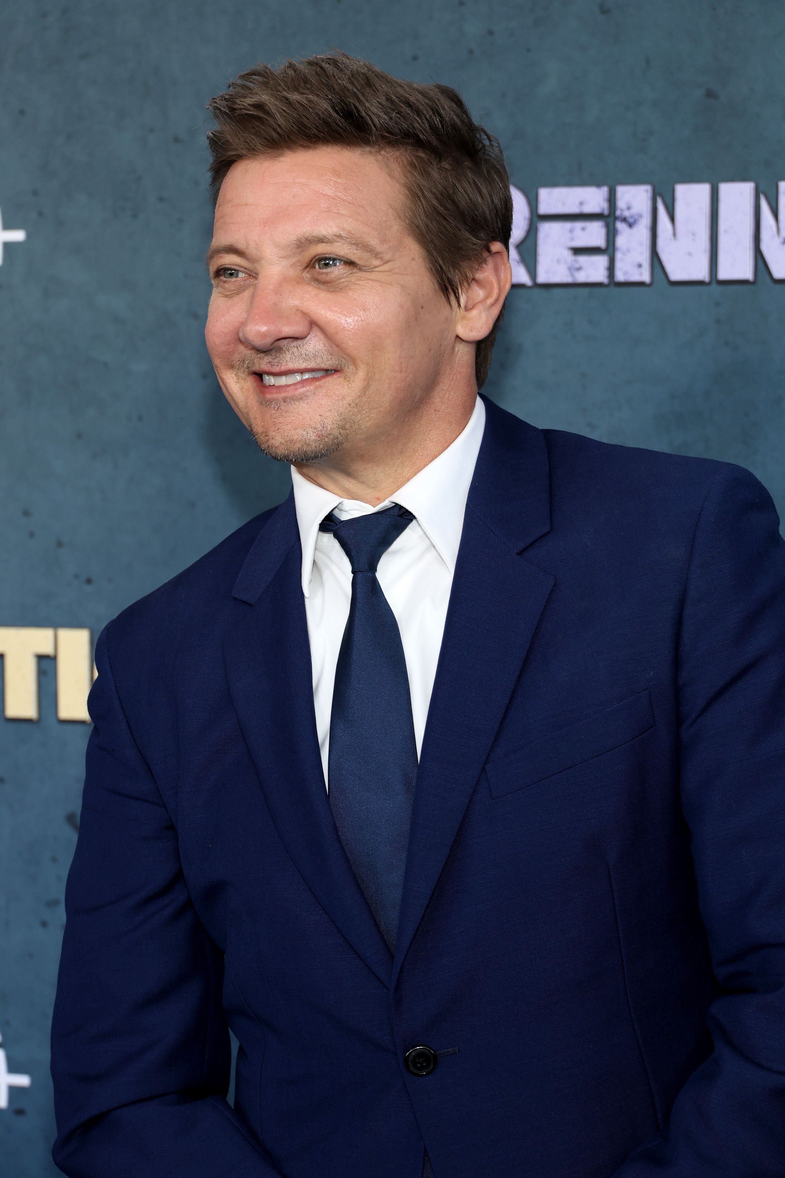 Marvel's Jeremy Renner Shares Positive Recovery Update