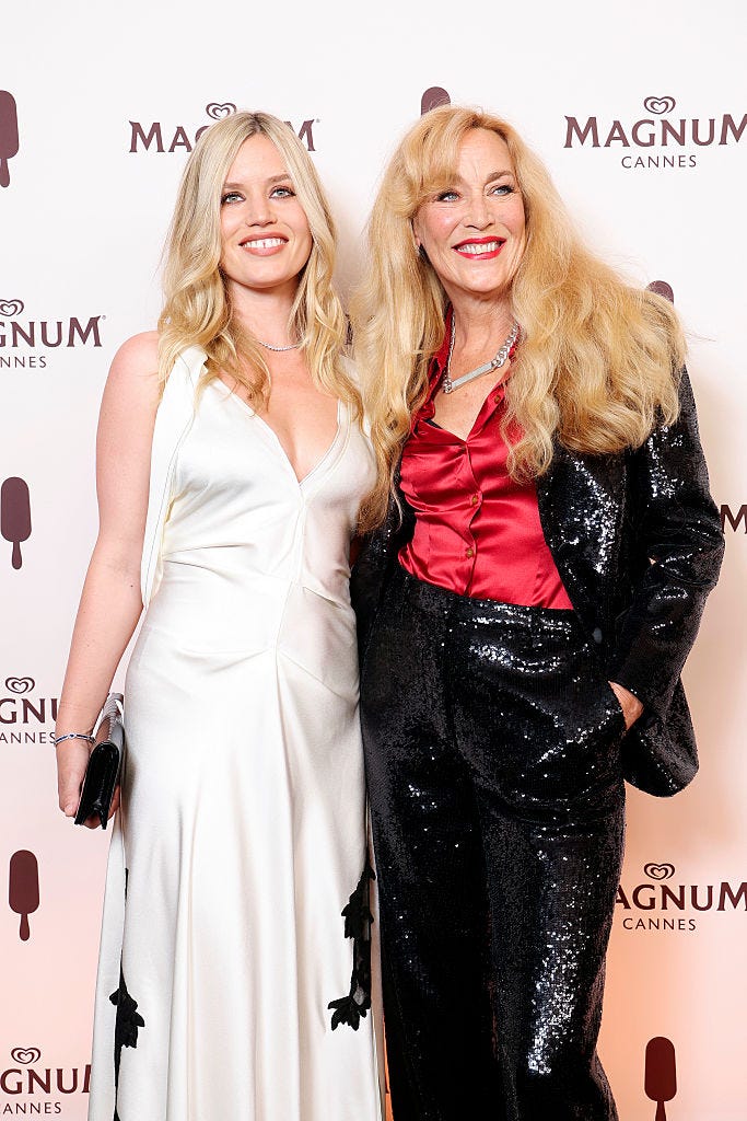 jerry hall hair makeover