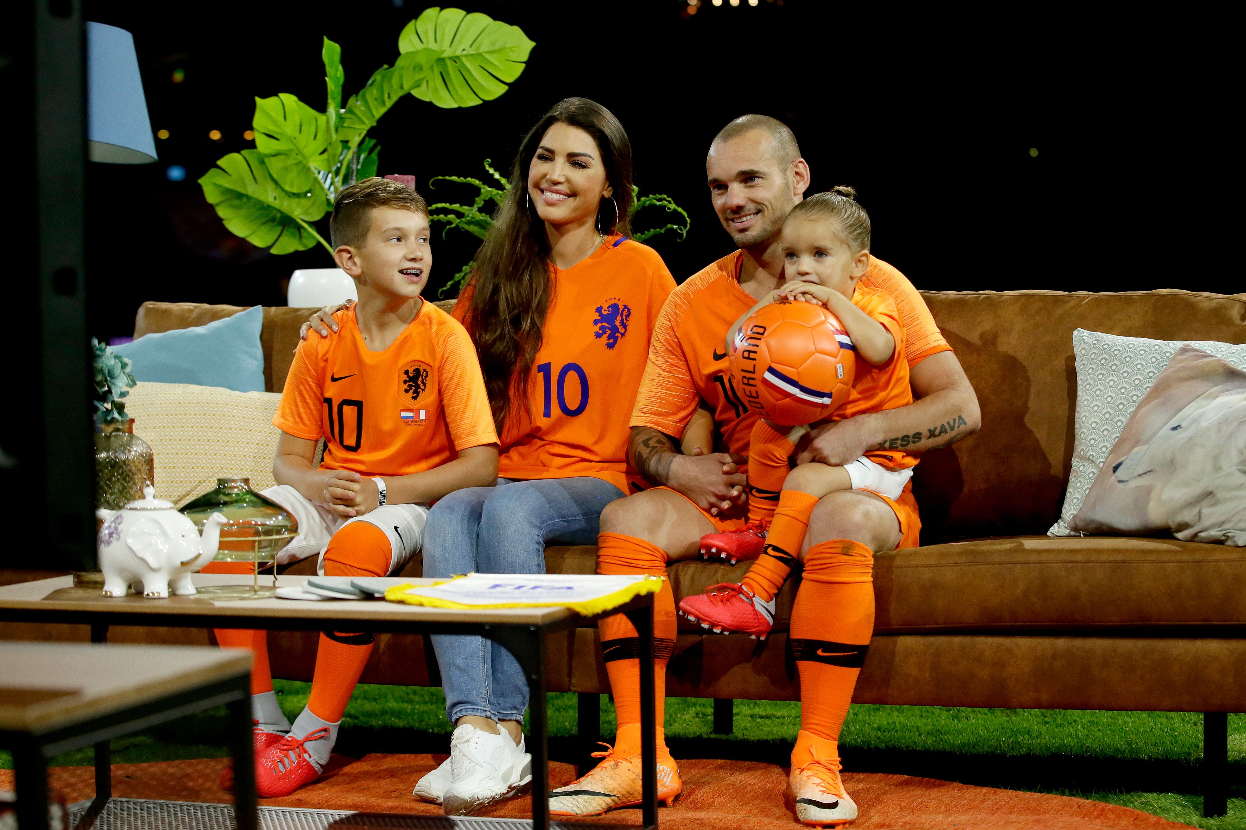 Yolanthe en Wesley Sneijder zijn weer samen en gaan toch niet scheiden