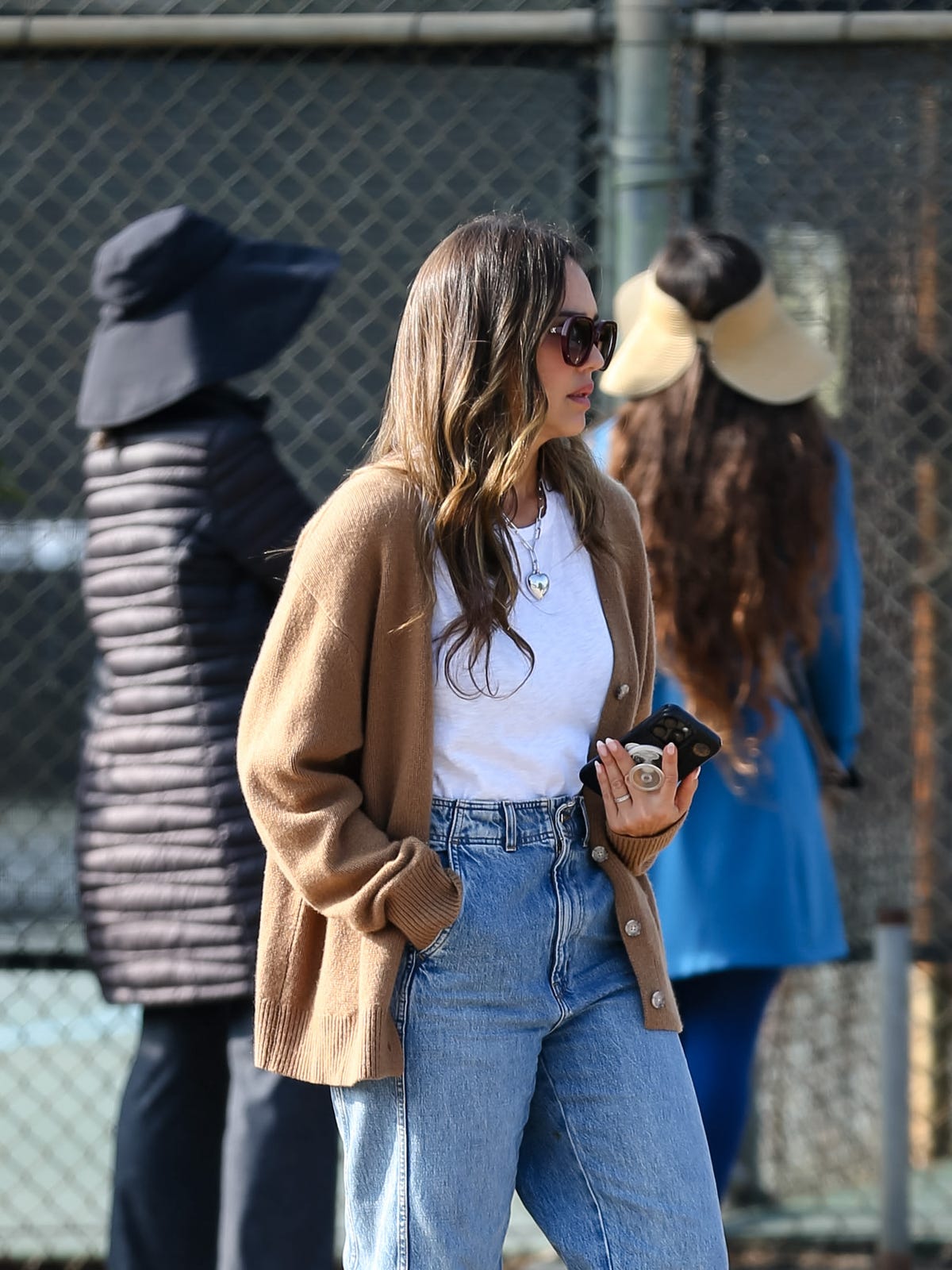 Jessica Alba throws it back to the Nineties with statement necklace