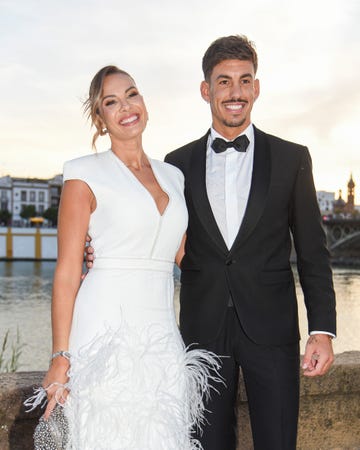 jessica bueno y luitingo en los premios escaparate 2024 vestidos de novios