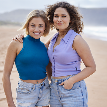 jessica redmayne and ally harris as harper and dana in home and away