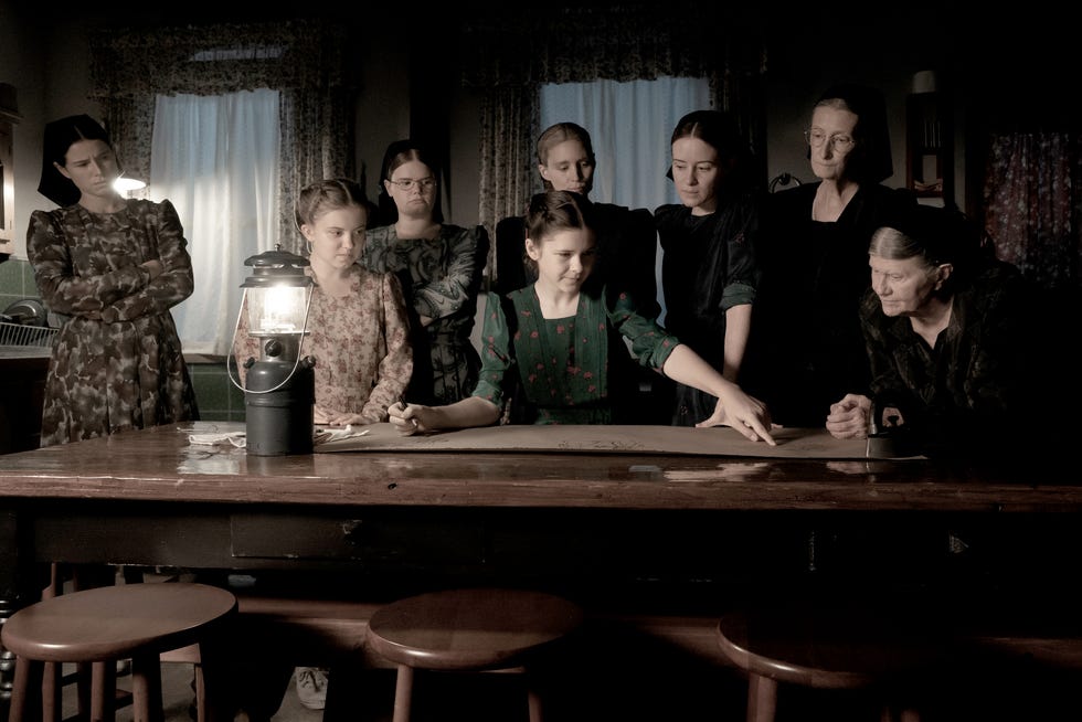 jessie buckley, kate hallett, michelle mcleod, liv mcneil, rooney mara, claire foy, sheila mccarthy, judith ivey, women talking