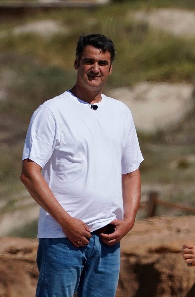 jesulín de ubrique en las grabaciones de una prueba de exteriores de masterchef celebrity 8 en formentera