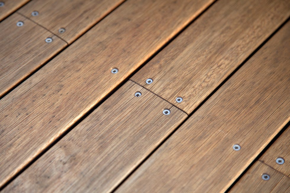 jetty wood planks