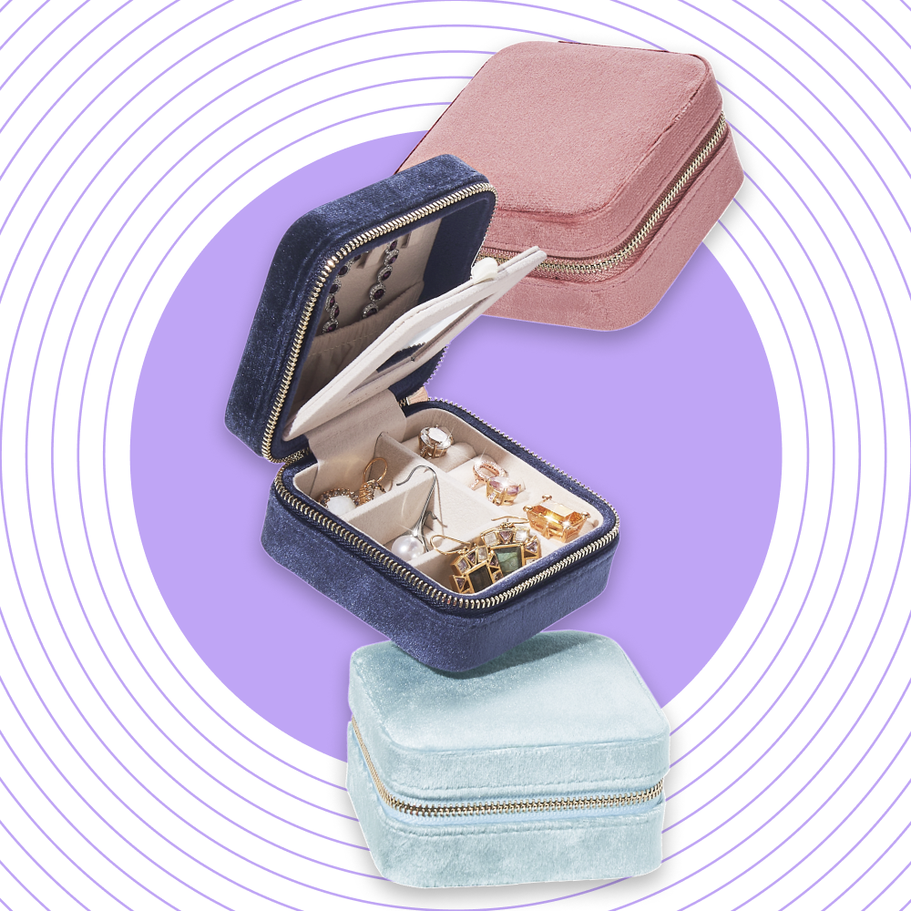 Benevolence LA - Oprah's Favorite Things Velvet Square Jewelry Box