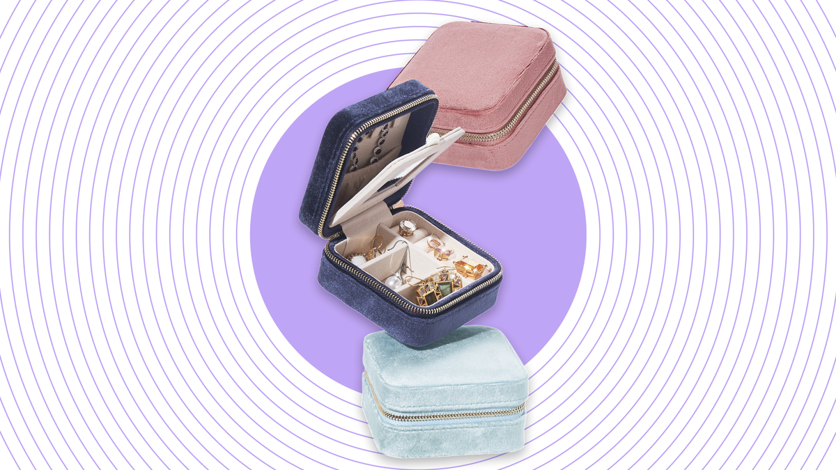 This Best-Selling Travel Jewelry Case Is Only $20 at