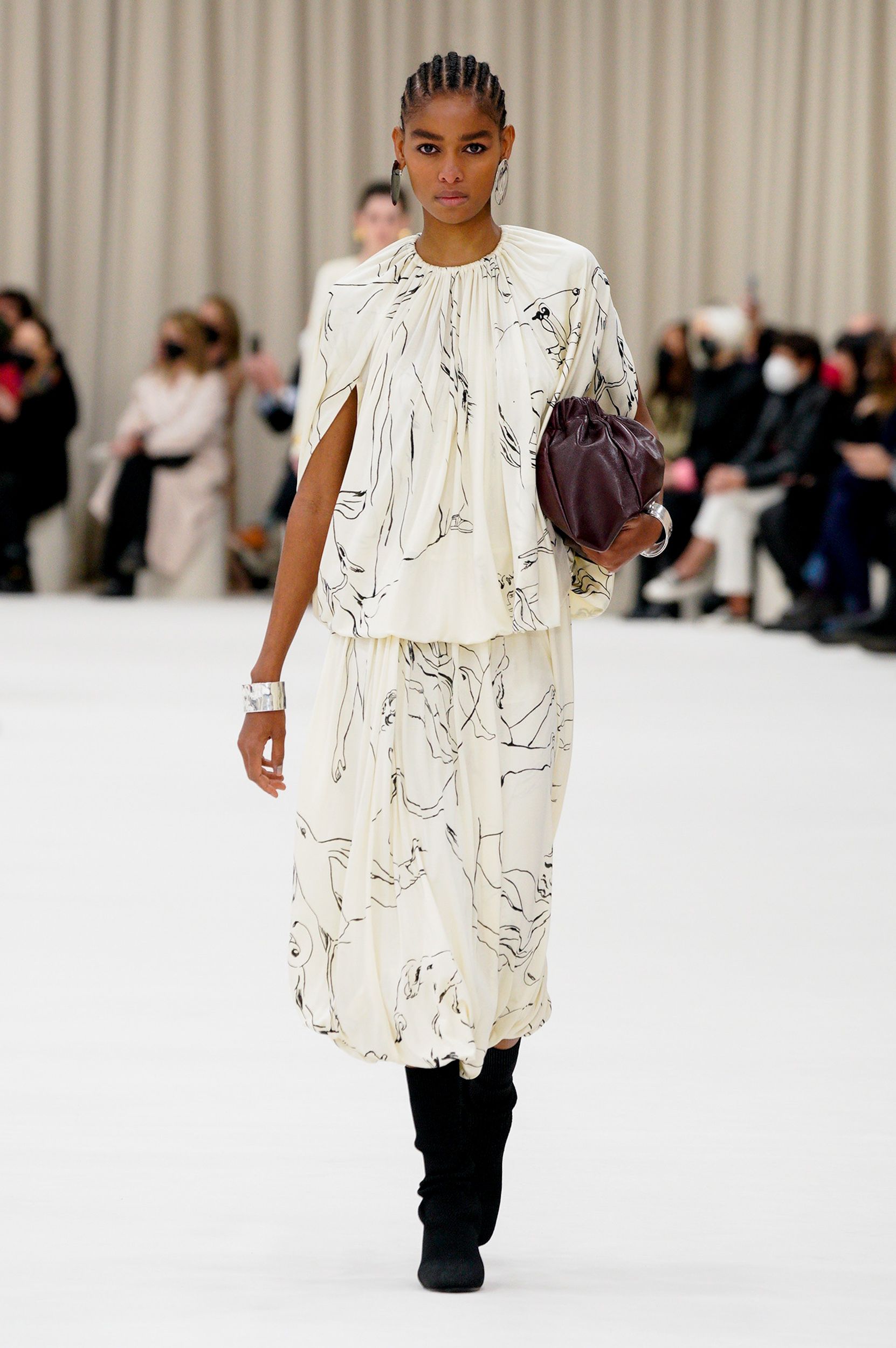 ジルサンダーjil sanderコレクションスカート2017aw JIL SANDER -Women's- 2022年秋冬コレクション | ミラノ | 画像