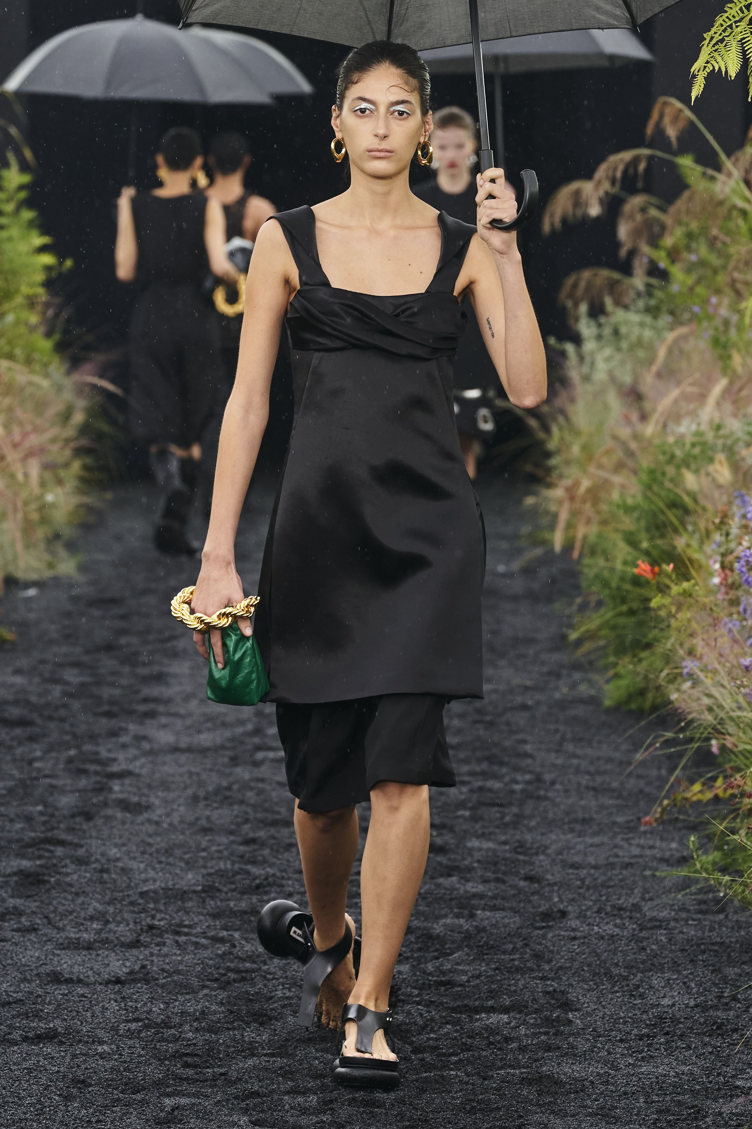 ジル サンダー（JIL SANDER）」2023春夏コレクション