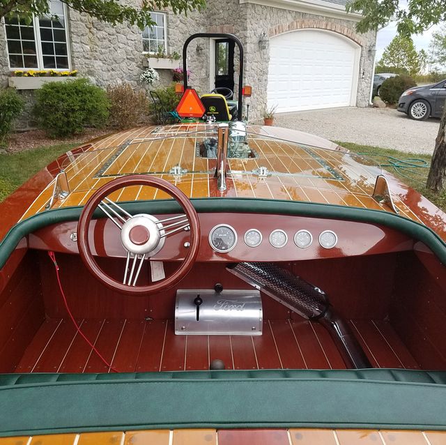 jim eicher's homemade gentleman's racer boat with a ford engine