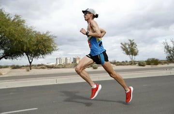 correre per 100 km e fallire il record per 11 secondi la beffa di walmsley