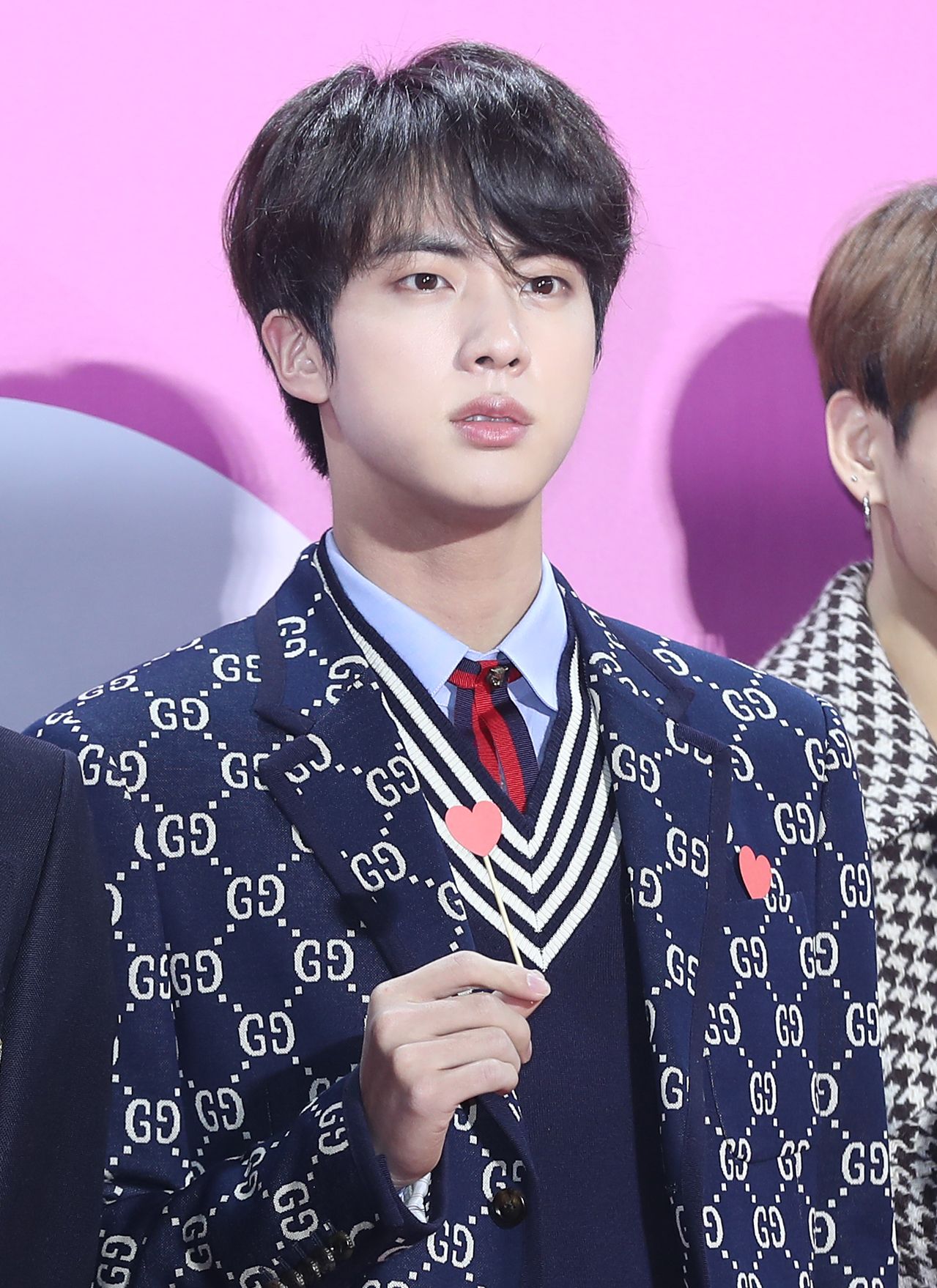 BTSジンの“整形外科医も認める”WWH（ワールドワイドハンサム）図鑑