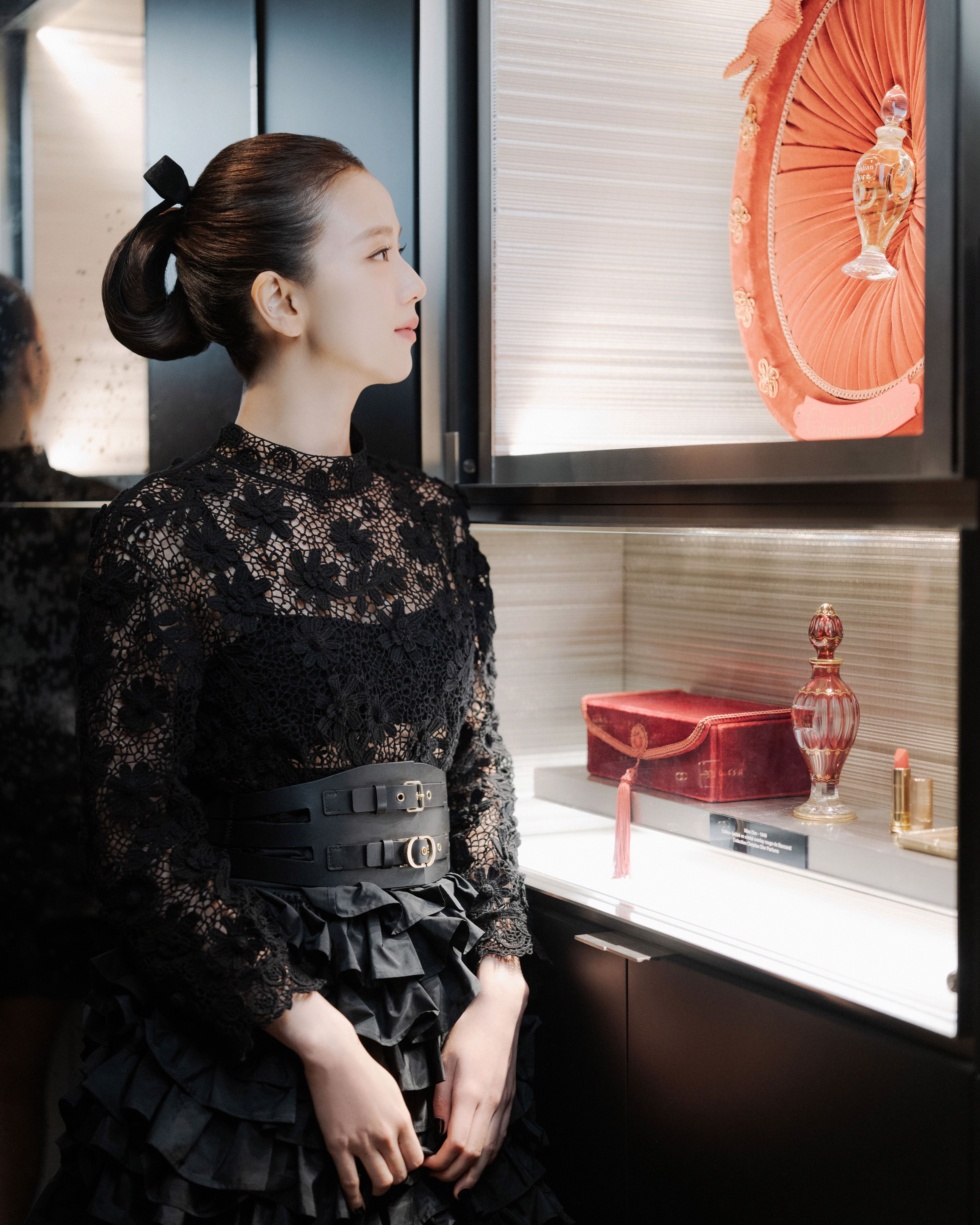 BLACKPINKs Jisoo steals the show at Dior event during 2023 Paris Fashion  Week  allkpop