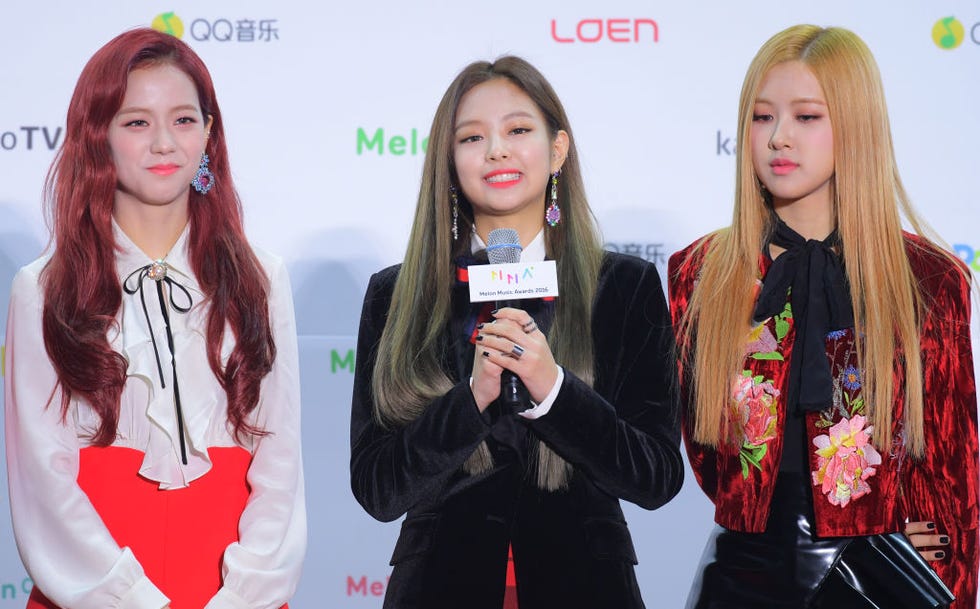 blackpink jennie無層次短髮新造型美翻！「瀏海染、編髮」35款髮型盤點