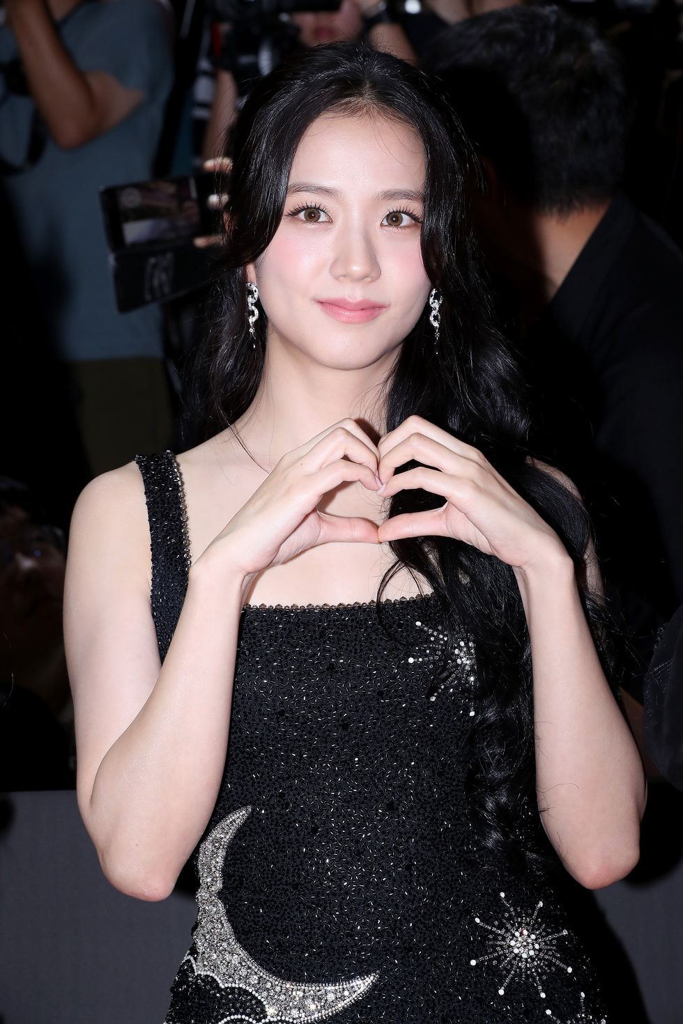 BLACKPINKジス（JISOO）の昔から現在まで。ヘア＆メイクでたどる