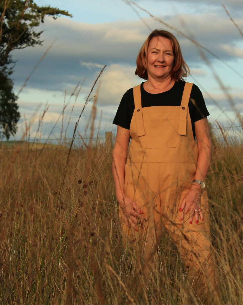 joan dungarees in sanded canvas