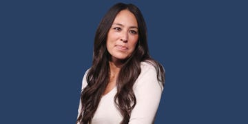 new york, ny   october 19  the build series presents joanna gaines to discuss the new book "the magnolia story" at aol hq on october 19, 2016 in new york city  photo by mireya aciertofilmmagic